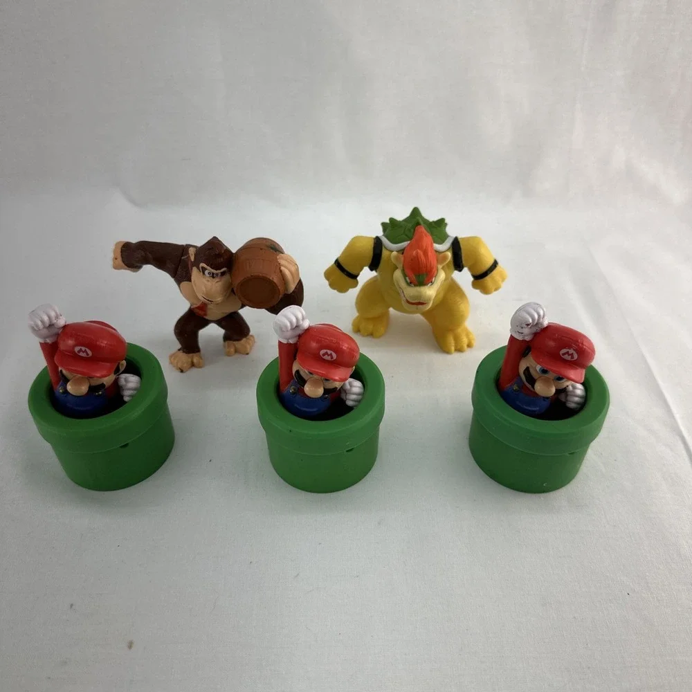 McDonald's Nintendo 2022 MARIO KART Happy Meal LOT OF 5
